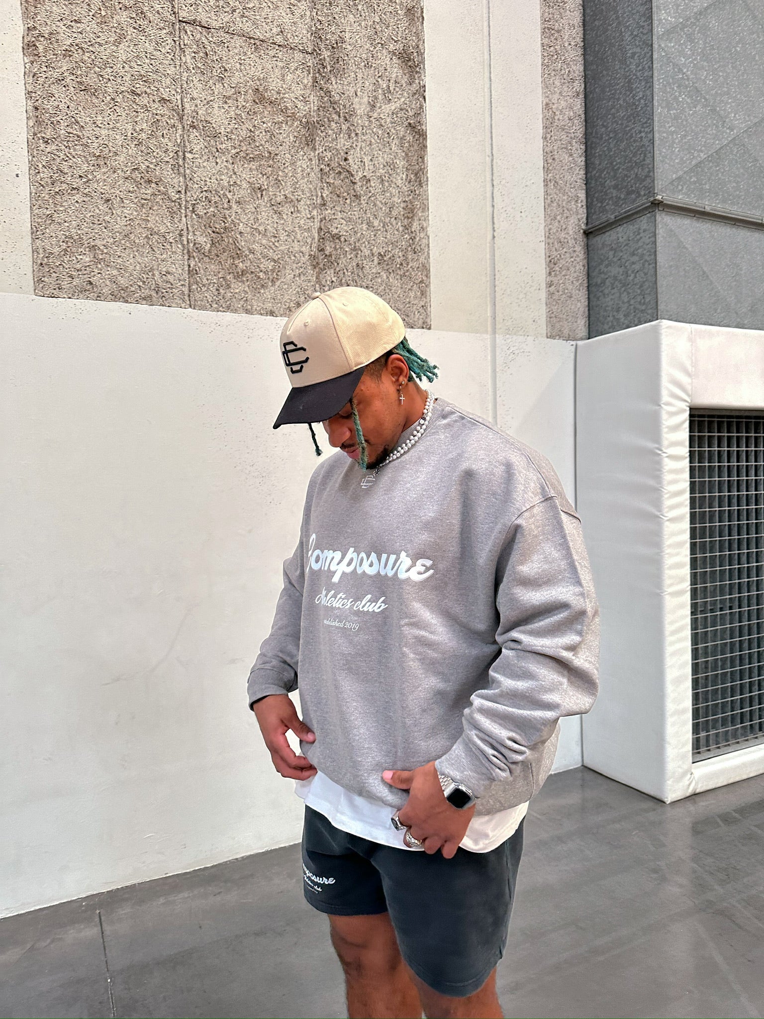 Grey Baseball Cap Outfit Fashion Fitted Cap Outfits Outfit Black